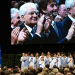 Foto Nicoloro G.   05/11/2019   Ravenna   Alla presenza del Capo dello Stato si e' svolta la cerimonia in ricordo di Benigno Zaccagnini, nel trentesimo anniversario della sua morte. nella foto il presidente Sergio Mattarella applaude il coro di bambini che ha intonato l' inno d' Italia.