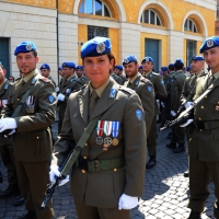 Foto Nicoloro G. 27/05/2012 Ravenna Si e’ svolto nella città romagnola il 31° Raduno Nazionale dei Fanti d’ Italia con la partecipazione del ministro della Difesa l’ ammiraglio Gianpaolo Di Paola. nella foto Alina Armenio