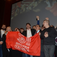 Foto Nicoloro G.  19/02/2017    Rimini   Terza giornata conclusiva del Congresso fondativo di Sinistra Italiana. nella foto al centro del palco Nicola Fratoianni, Fabio Mussi e Nichi Vendola intonano \' Bella Ciao \'.