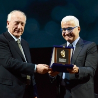 Foto Nicoloro G. 18/11/2018 Ravenna 47esima edizione del ' Premio Guidarello per il Giornalismo d' Autore '. nella foto a destra Andrea Montanari, giornalista ex direttore Rai 1, premiato nella sezione radio/televisione del Guidarello Nazionale dal presidente Fondazione Cassa Risparmio Ravenna Ernesto G. Alfieri.