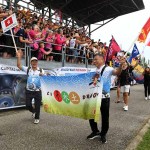 Foto Nicoloro G.   02/09/2024   Ravenna   Cerimonia di apertura della 14esima edizione del Campionato mondiale di Dragon Boat. E\' una competizione di origini cinersi che vede la partecipazione di 172 squadre provenienti da 32 nazioni con oltre settemila atleti per quasi 500 gare. il programma prevede gare di 200 mt., 500 mt. e 2 km. su imbarcazioni di lunghezza variabile da 8 a oltre 18 metri. nella foto il passaggio della delegazione di Hong Kong.