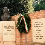 Foto Nicoloro G.   Mandriole (RA)   Cerimonia di commemorazione di Anita Garibaldi nell' anniversario della sua morte avvenuta il 4 agosto 1849 nella fattoria Guiccioli in localita' Mandriole alle porte di Ravenna. nella foto il monumento ad Anita.