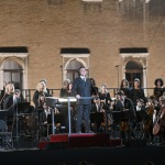 Foto Nicoloro G.   12/09/2021   Ravenna   Questa giornata segna il culmine delle celebrazioni dei 700 anni dalla morte di Dante. nella foto il maestro Riccardo Muti saluta il pubblico prima di dirigere il concerto che sancira' la conclusione ufficiale  delle celebrazioni.