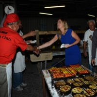 Foto Nicoloro G.  01//09/2014   Ravenna    Festa Provinciale de L\' Unità. nella foto il ministro Maria Elena Boschi, dopo l\' intervista, visita gli stand gastronomici della Festa e salutare i volontari che ci lavorano.