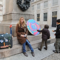 Foto Nicoloro G. 20/11/2011 Milano In occasione della domenica senza auto piazza San Fedele e’ stata allestita, come altri punti della citta’, con giochi di strada e del passato per giocare con i bambini. nella foto Filippa Lagerback