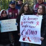 Foto Nicoloro G.   23/11/2024   Ravenna   In occasione della giornata internazionale per l' eliminazione della violenza contro le donne si e' svolto un corteo che ha attraversato le vie della citta. nella foto manifestanti lungo il corteo.