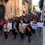 Foto Nicoloro G.   23/11/2024   Ravenna   In occasione della giornata internazionale per l' eliminazione della violenza contro le donne si e' svolto un corteo che ha attraversato le vie della citta. nella foto la testa del corteo.