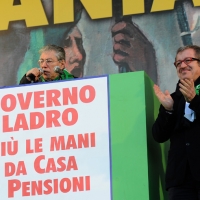 Foto Nicoloro G. 22/01/2012 Milano Manifestazione con corteo della Lega Nord contro il governo Monti. nella foto Umberto Bossi – Roberto Maroni