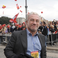 Foto Nicoloro G.  16/10/2010 Roma  Manifestazione nazionale Fiom-CGIL con cortei e comizio finale in piazza San Giovanni. nella foto Franco Giordano