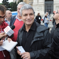 Foto Nicoloro G.  16/10/2010 Roma  Manifestazione nazionale Fiom-CGIL con cortei e comizio finale in piazza San Giovanni. nella foto Nichi Vendola