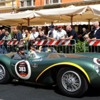 Foto Nicoloro G. 18/05/2012 Ravenna La 36° edizione del Rally 1000 Miglia, che conta la partecipazione di ben 382 auto storiche, passa da Ravenna per il controllo a timbro. nella foto Un auto partecipante