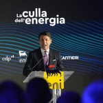 Foto Nicoloro G.   28/10/2019  Ravenna   Presentazione del progetto Iswec (Inertial Sea Energy Converter), organizzato da Eni per produrre energia dal moto ondoso, alla presenza del presidente del Consiglio. In occasione dell’evento sarà anche firmato un importante accordo con Fincantieri, Terna e CDP. nella foto il presidente del Consiglio Giuseppe Conte durante il suo intervento.