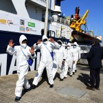 Foto Nicoloro G.   02/03/2025   Ravenna   E' approdata nel porto di Ravenna la nave ong Humanity 1 con a bordo 71 migranti quasi tutti provenienti dall' Eritrea e dall' Etiopia. 20 sono i minori non accompagnati e molte le donne tra le quali una con un bimbo di 5 anni. nella foto un momento dello sbarco.