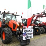 Foto Nicoloro G.   29/01/2024   Ravenna   Protesta degli agricoltori contro le politiche agricole dell\' Europa. nella foto cartelli di protesta.