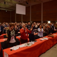 Foto Nicoloro G.  08/05/2014  Rimini  Terza e conclusiva giornata del 17° Congresso della CGIL. nella foto tutti in piedi ad applaudire il discorso di chiusura del segratario Susanna Camusso.