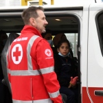 Foto Nicoloro G.   10/04/2024    Ravenna   E' approdata alla banchina di Marina di Ravenna la nave Ong Life Support con a bordo 200 migranti, dei quali 167 sono uomini, 15 sono donne e 18 minori di cui 8 non accompagnati. I paesi di provenienza dei migranti sono il Bangladesh, la Siria, il Pakistan, l'  Eritrea, l' Egitto e il Ghana. nella foto sono 18 i minori sbarcati e di questi 8 sono non accompagnati.