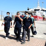 Foto Nicoloro G.   31/08/2024   Ravenna   E\' attraccata al porto di Ravenna la nave ong di Emergency \'\' Life Support \'\' con a bordo 170 migranti provenienti soprattutto dalla Siria 77 e dal Bangladesch 69. I rimanenti provenienti dal Pakistan, dall\' Egitto, dal Sud Sudan, dall\' Eritrea, dalla Palestina e dalla Nigeria. Tra tutti solo due donne e undici minori di cui nove non accompagnati. nella foto un momento dello sbarco dei migranti.