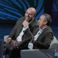 Foto Nicoloro G. 09/04/2011 Milano Trasmissione televisiva su Rai3 " Che tempo che fa " condotta da Fabio Fazio. nella foto Paolo Virzì – Silvio Orlando