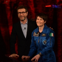 Foto Nicoloro G.   18/10/2015    Milano   Trasmissione televisiva su Rai 3 ' Che tempo che fa '. nella foto Fabio Fazio e l' astronauta Samantha Cristoforetti.