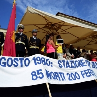 Foto Nicoloro G.  02/08/2014  Bologna    34esimo anniversario della strage alla stazione di Bologna. nella foto uno striscione sotto il palco.