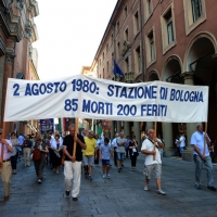 Foto Nicoloro G.  02/08/2015   Bologna   Trentacinquesimo anniversario della strage alla stazione di Bologna. nella foto striscioni lungo il corteo.